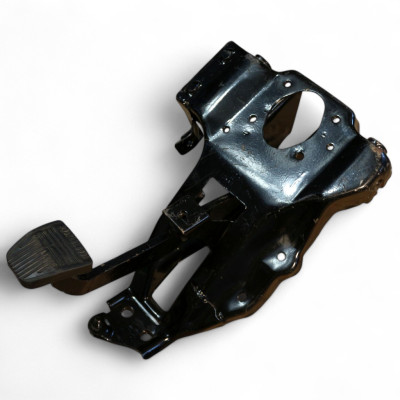 Педаль тормоза с кронштейном в сборе JAC-1020