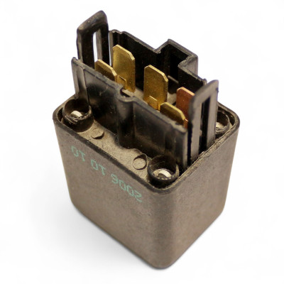 Реле (12V / 5 контактів) FAW 1031, 1041