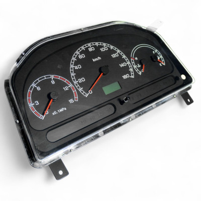 Панель приборов  FAW 1061