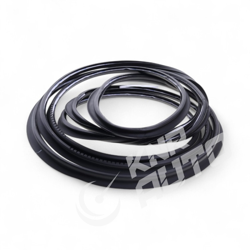 Уплотнитель стекла лобового наружный JAC N75/120-5206102LE010