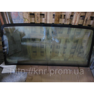 Стекло лобовое BAW 1065