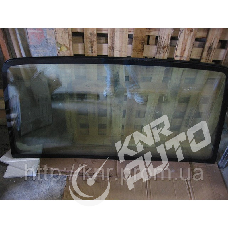 Стекло лобовое BAW 1065-