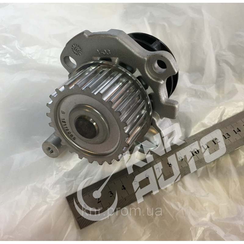 Насос водяной FAW Besturn B50-