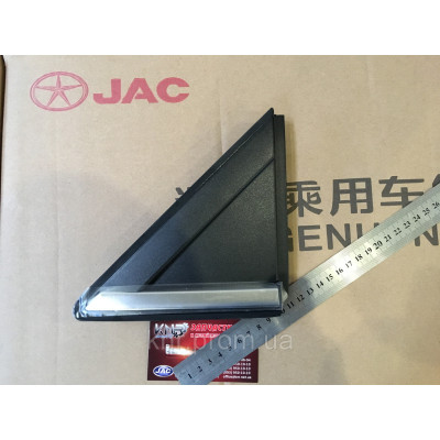 Крышка треугольная кузова передняя левая JAC S3
