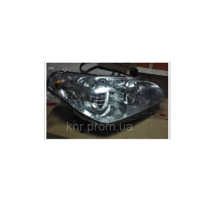 Фара правая FAW Besturn B50