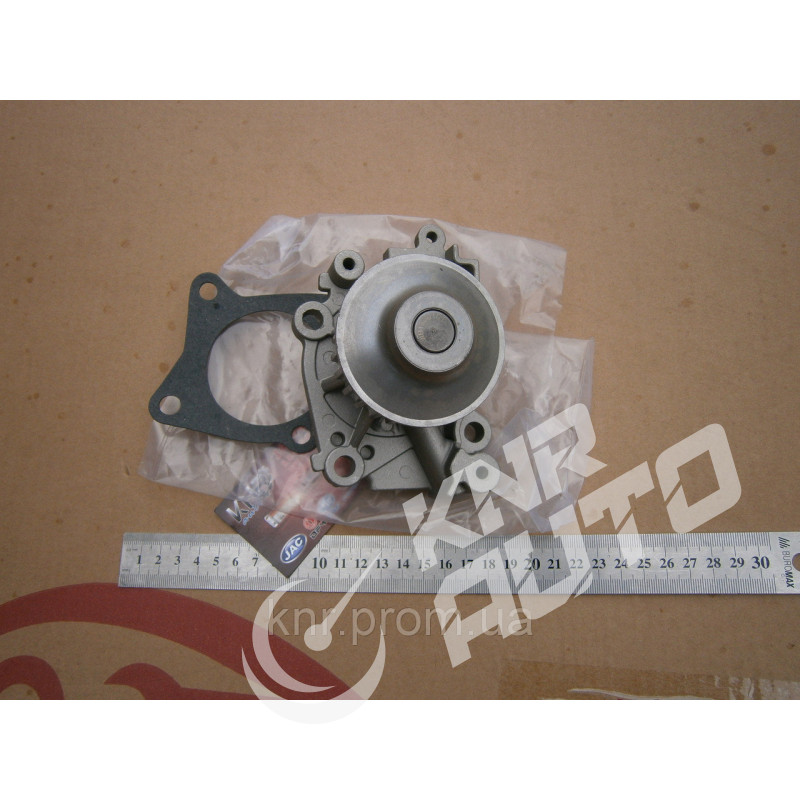 Насос водяний JAC J5 1.8L-