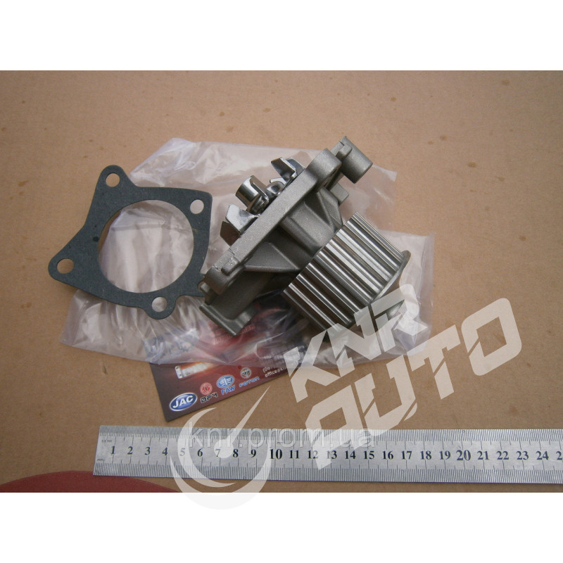 Насос водяний JAC J5 1.8L-